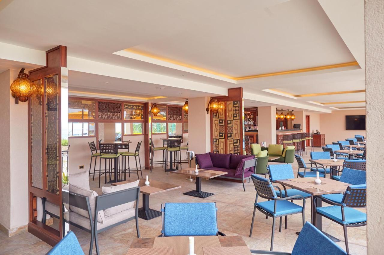 Goma Serena Hotel Luaran gambar